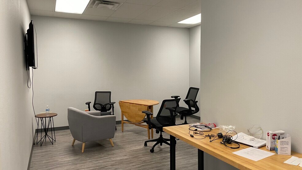 More Photos Of 2801 S Interstate 35 S, Austin Loft Creative Space For Lease