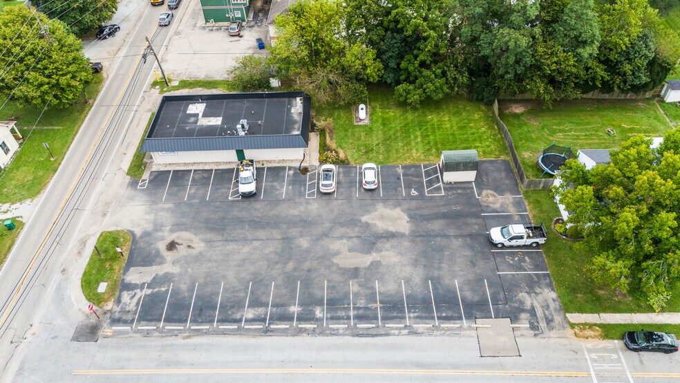 More Photos Of 105 Sycamore St, Medway Medical For Sale