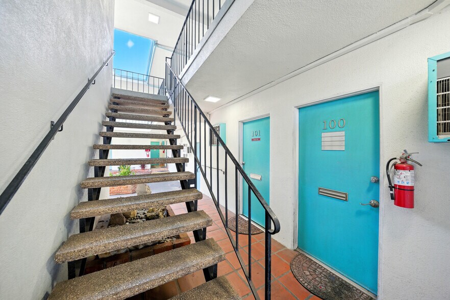 More Photos Of 24248 Crenshaw Blvd, Torrance Office For Sale