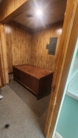 More Photos Of 1116 SW H Ave, Lawton Religious Facility For Sale