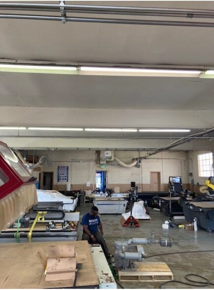 More Photos Of 61 Voorhis Ln, Hackensack Warehouse For Lease