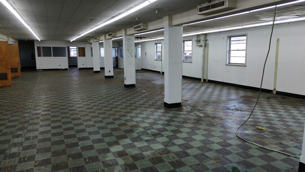 More Photos Of 101-105 Church St, Aberdeen Manufacturing For Lease