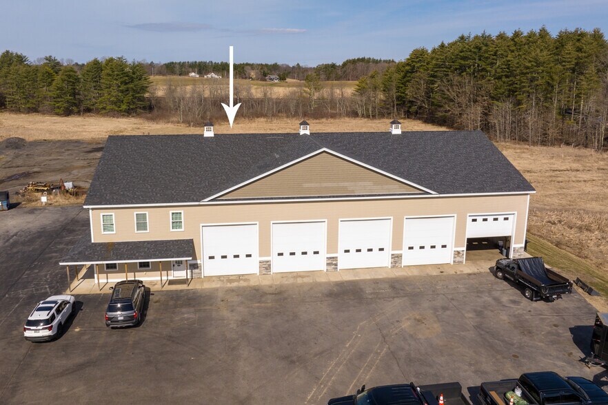 More Photos Of 381 Portland St, Berwick Service For Lease