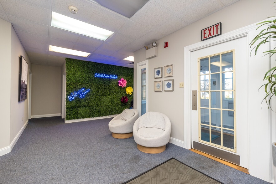 More Photos Of 600 E Main St, Lansdale Office Residential For Sale