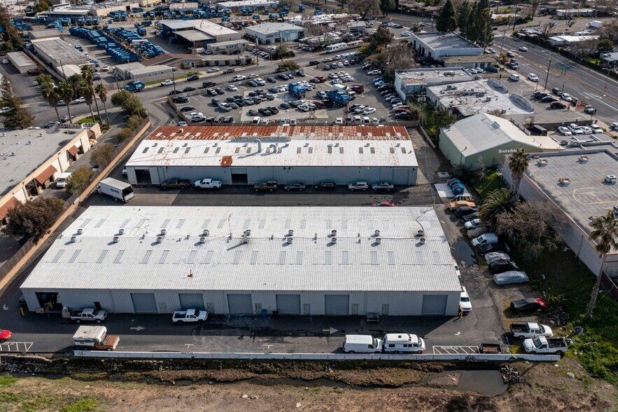 More Photos Of 420 N Buchanan Cir, Pacheco Warehouse For Lease