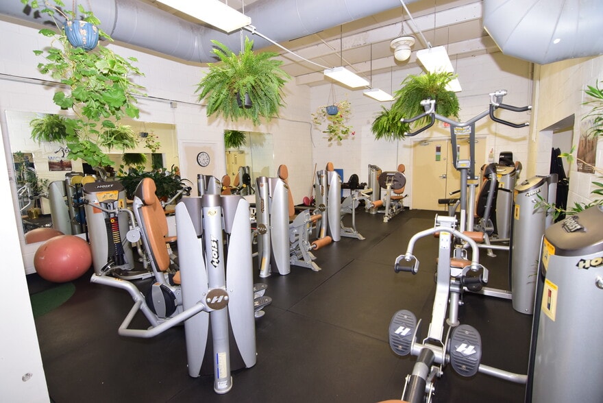 More Photos Of 1510-1520 Martin St, State College Sports And Entertainment For Lease