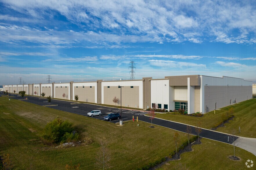 Primary Photo Of 5275 Centerpoint Pky, Groveport Distribution For Lease