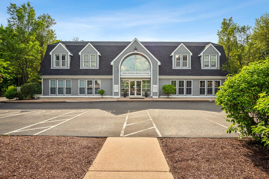 More Photos Of 111 Simsbury Rd, Avon Medical For Lease