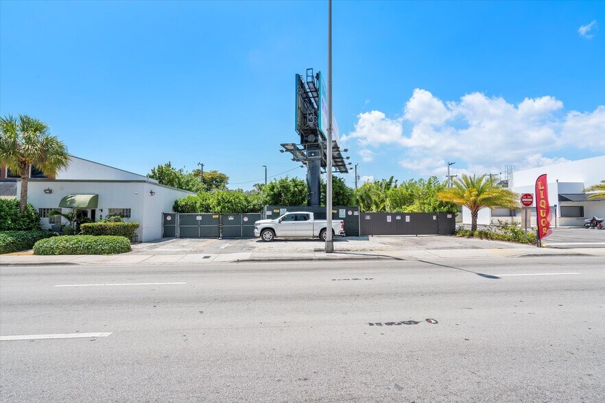 Primary Photo Of 626 NE 167th St, Miami Land For Sale