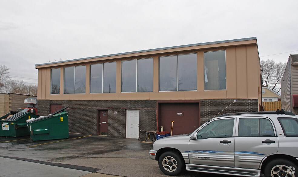 More Photos Of 605 S 94th St, Milwaukee Food Processing For Sale