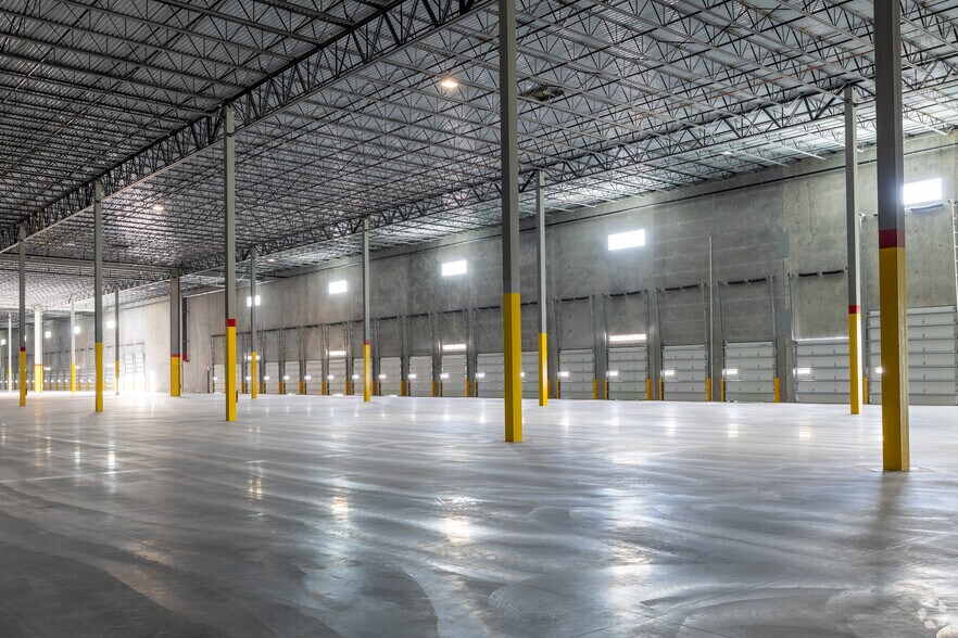 More Photos Of 2260 NW 27th Ave, Miami Refrigeration Cold Storage For Lease