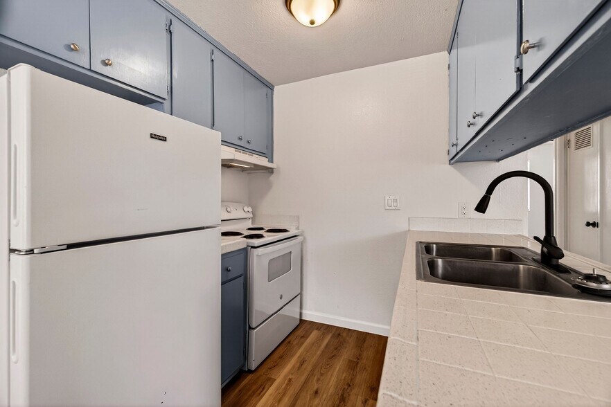 More Photos Of 1431-1435 Warner St, Chico Apartments For Sale