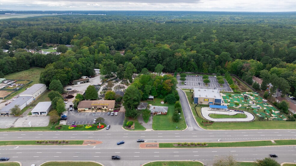 More Photos Of 4933 George Washington Mem Hwy, Yorktown Land For Sale