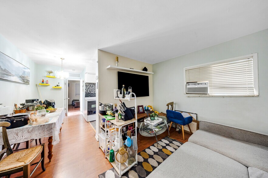 More Photos Of 1465 SW 4th St, Miami Apartments For Sale