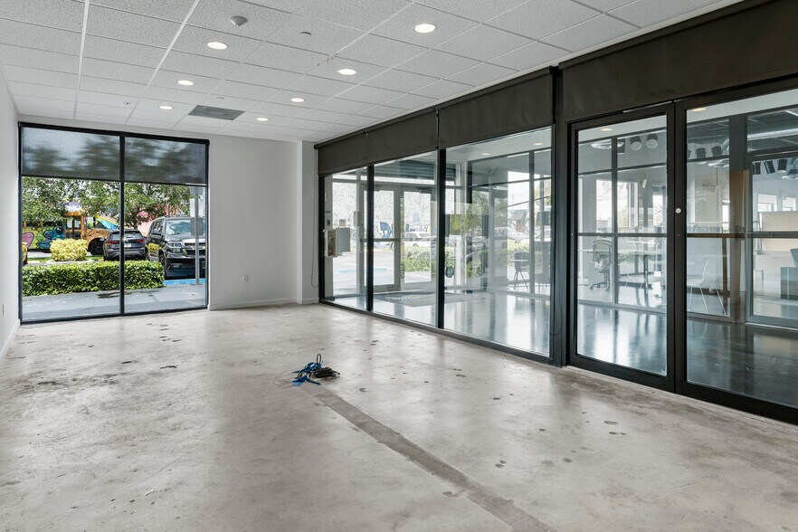 More Photos Of 2750 NW 3rd Ave, Miami Storefront Retail Office For Lease