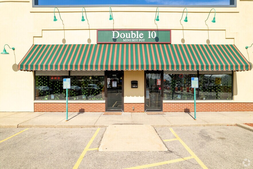 More Photos Of 600 Williamson St, Madison Unknown For Lease