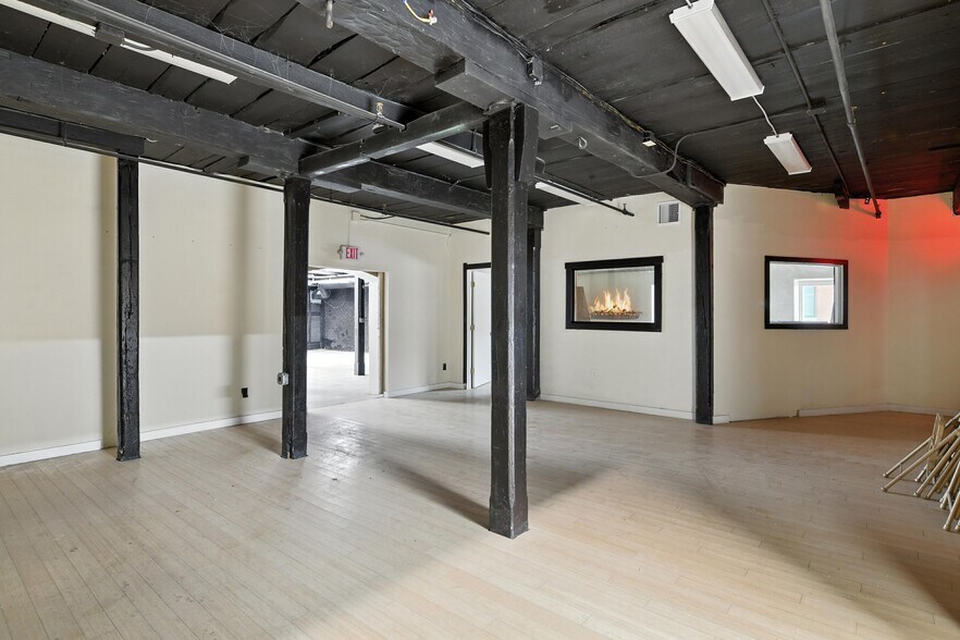 More Photos Of 100 Central St, Southbridge General Retail For Lease