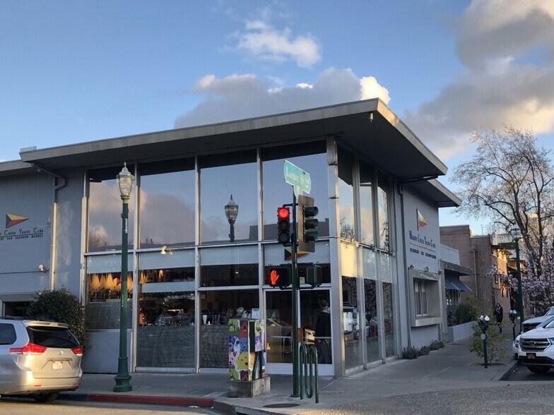 More Photos Of 1555 Bonanza St, Walnut Creek Restaurant For Sale