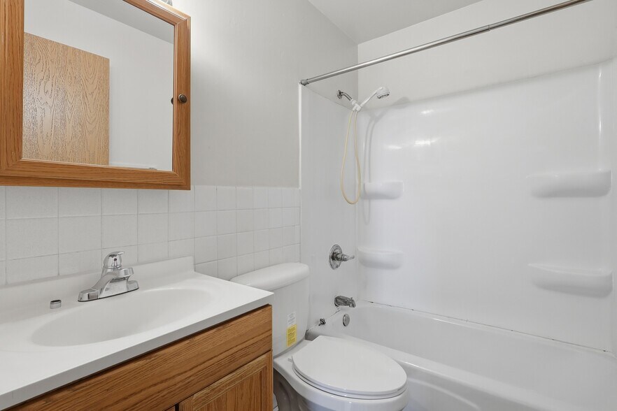 More Photos Of 107 3rd Ave S, Sauk Rapids Multifamily For Sale