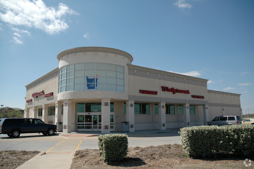 More Photos Of 5297 State Highway 121, The Colony Drugstore For Sale