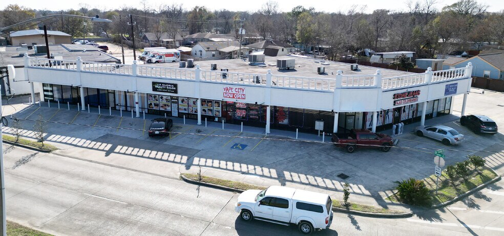 Primary Photo Of 1502 Shaver St, Pasadena Unknown For Lease