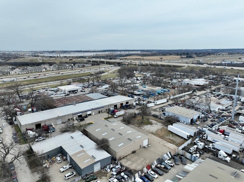 More Photos Of 2119 Quincy St, Dallas Warehouse For Lease