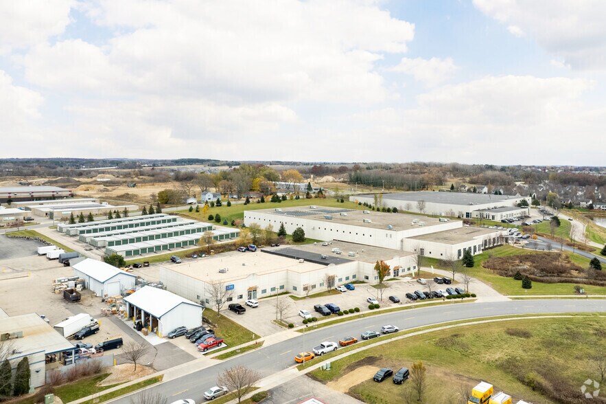 More Photos Of 4017-4027 Owl Creek Dr, Madison Warehouse For Lease