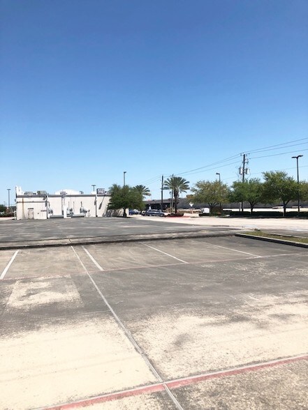 More Photos Of 00 E Sam Houston Pky S, Pasadena Land For Sale