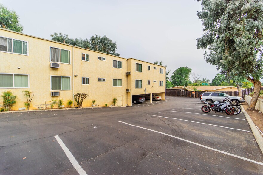 More Photos Of 8755 Mesa Rd, Santee Apartments For Sale