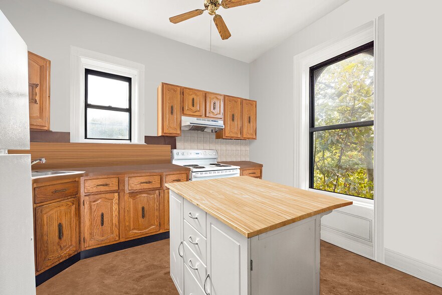 More Photos Of 363 6th Ave, Brooklyn Apartments For Sale