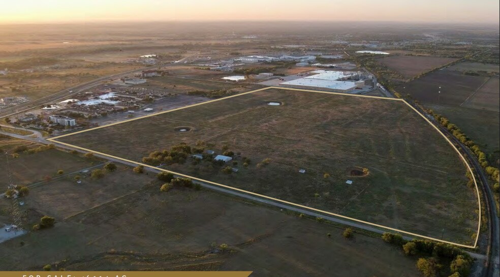 Primary Photo Of S/S FM 1202, Gainesville Land For Sale