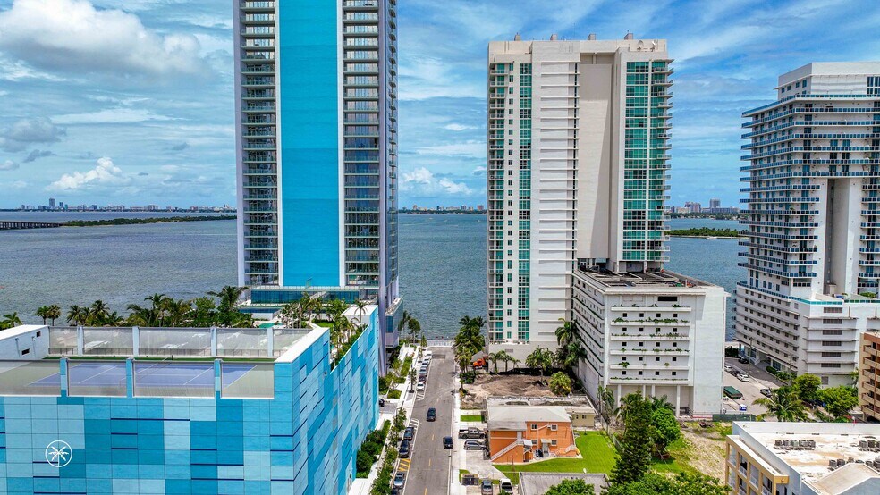 More Photos Of 702-708 NE 26th St, Miami Land For Sale