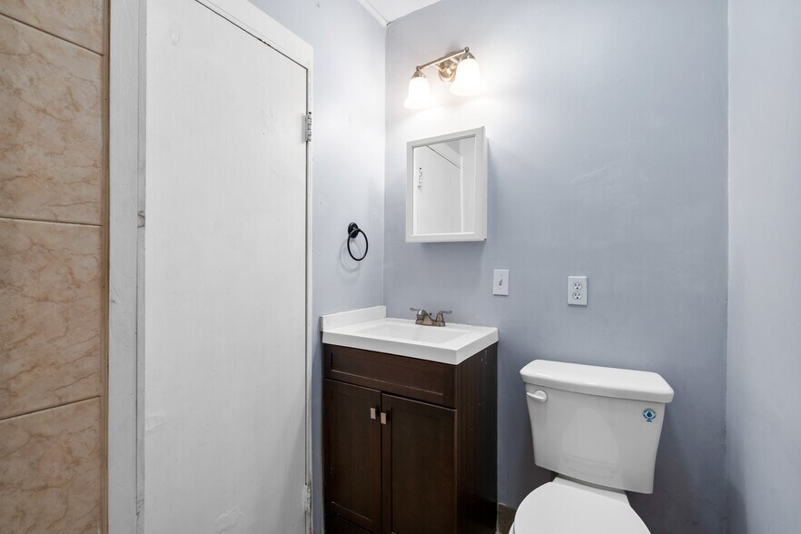 More Photos Of 6749 Ramsgate Rd, Chittenango Multifamily For Sale