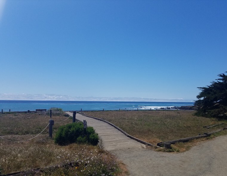 More Photos Of 6820 Moonstone Beach Dr, Cambria Hotel For Sale