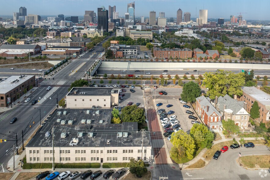 More Photos Of 720 E Broad St, Columbus Office For Sale