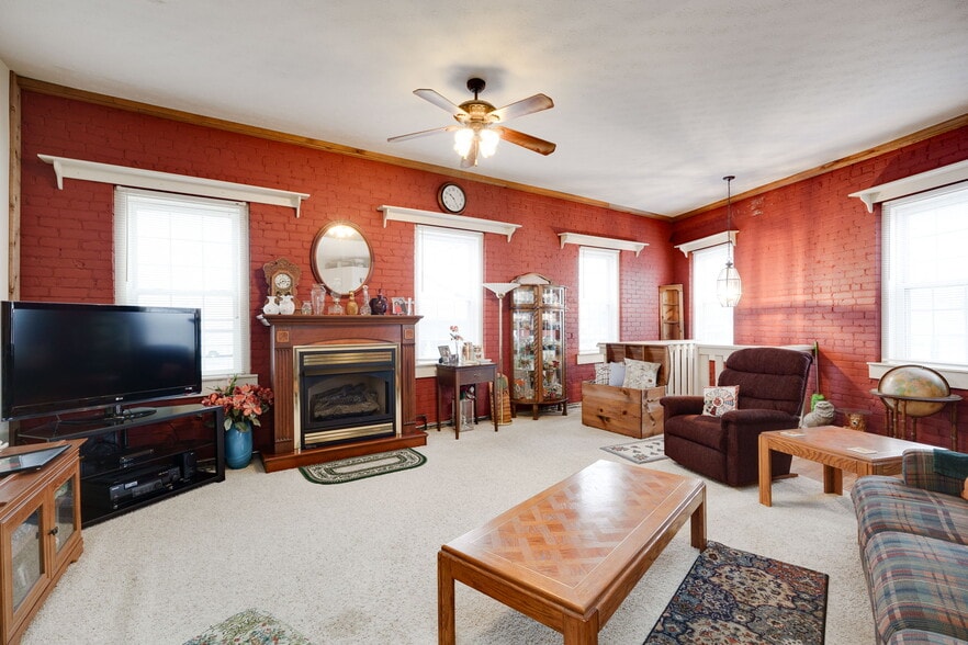 More Photos Of 46 Jefferson St, Brookville Storefront Retail Residential For Sale