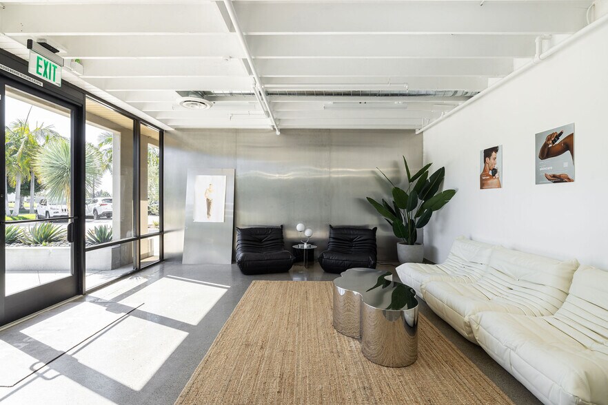 More Photos Of 3400 Susan St, Santa Ana Manufacturing For Lease