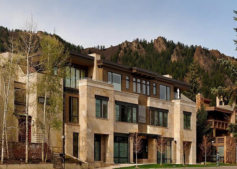 More Photos Of 625 E Main St, Aspen Office For Sale