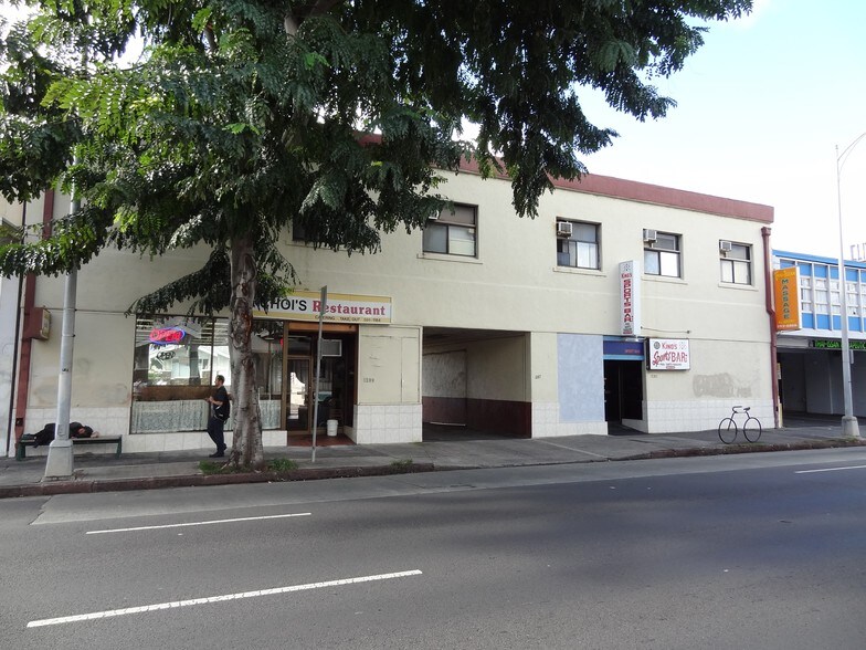 More Photos Of 1289 S King St, Honolulu Storefront Retail Office For Lease
