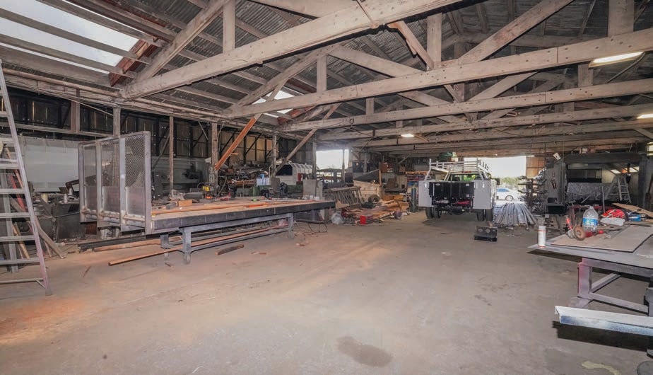 More Photos Of 1101-1105 E 3rd St, Santa Ana Warehouse For Sale