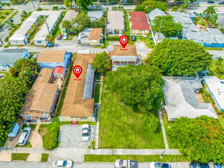 More Photos Of 1943-1947 Buchanan St, Hollywood Apartments For Sale