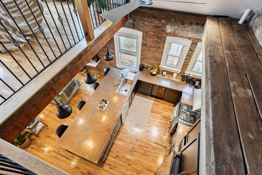 More Photos Of 801 Literary Rd, Cleveland Storefront Retail Residential For Sale