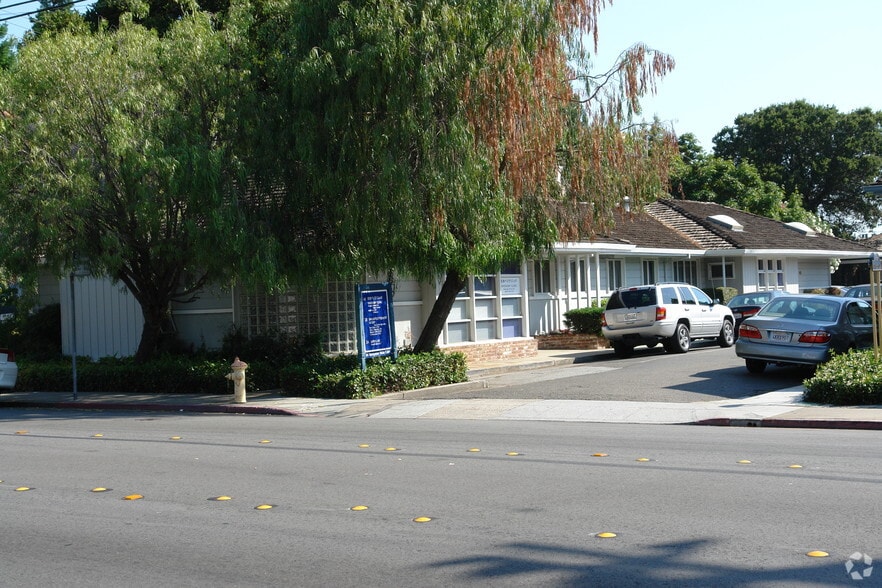 More Photos Of 34 N San Mateo Dr, San Mateo Medical For Lease