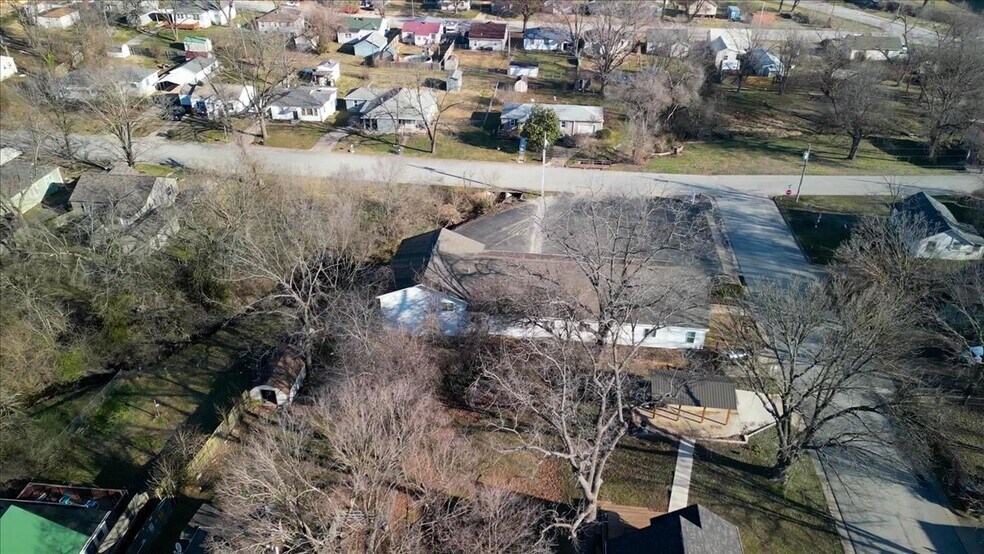 More Photos Of 515 Nebraska Ave, West Plains Apartments For Sale