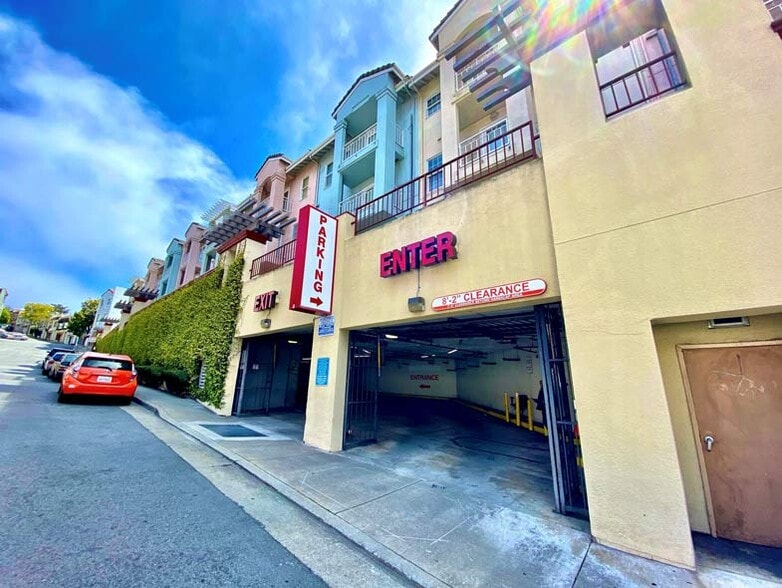 More Photos Of 1760 Ocean Ave, San Francisco Freestanding For Lease