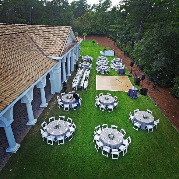 More Photos Of 3375 W County Highway 30A, Santa Rosa Beach Restaurant For Lease