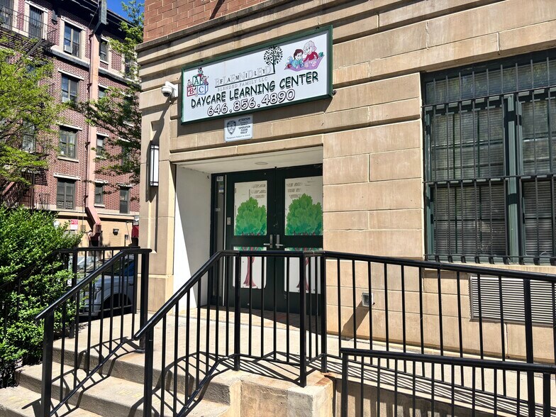 Primary Photo Of 810 E 152nd St, Bronx Apartments For Lease