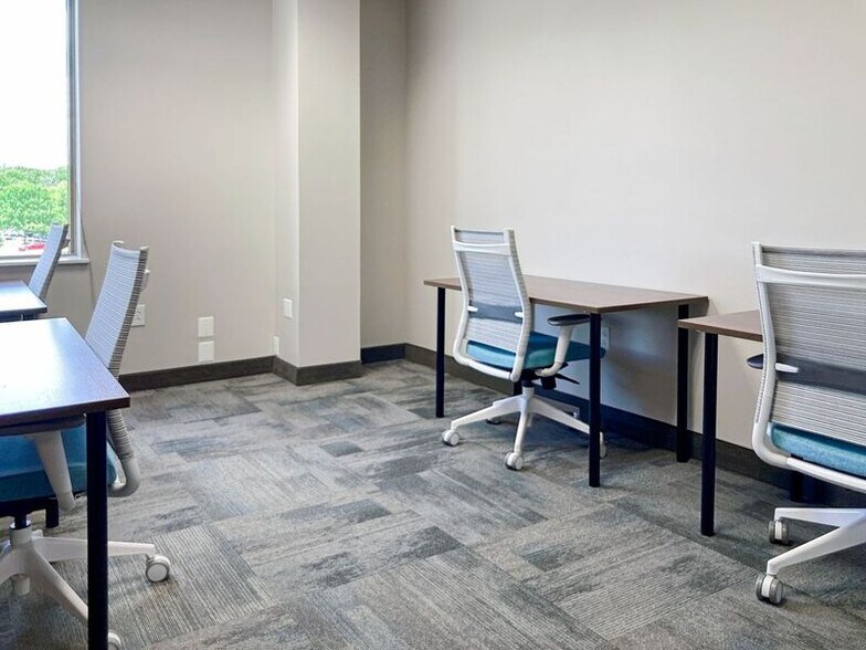 More Photos Of 2003 S Easton Rd, Doylestown Coworking Space