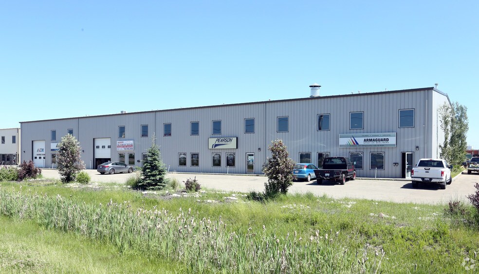 More Photos Of 7609 Sparrow Dr, Leduc Warehouse For Sale