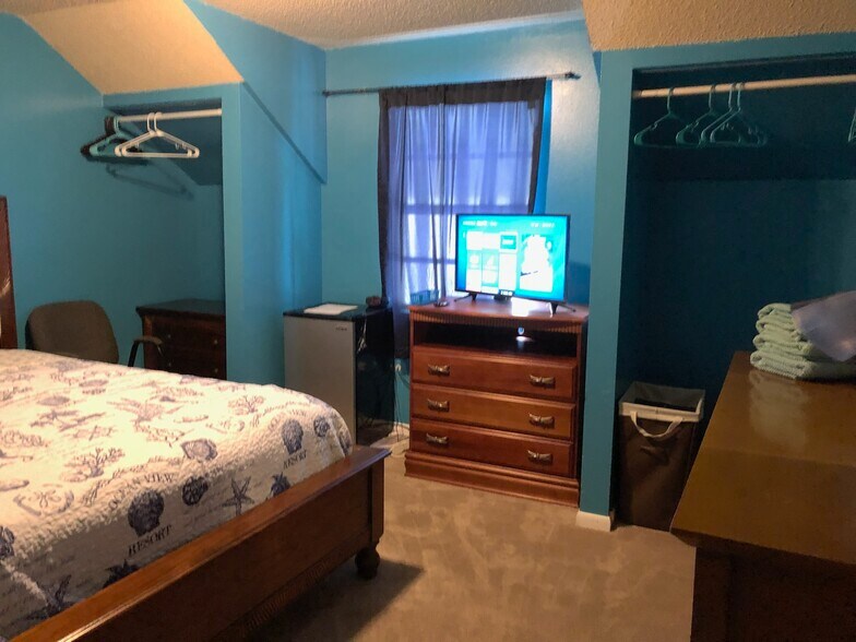 More Photos Of 547 High St, Daytona Beach Office For Sale